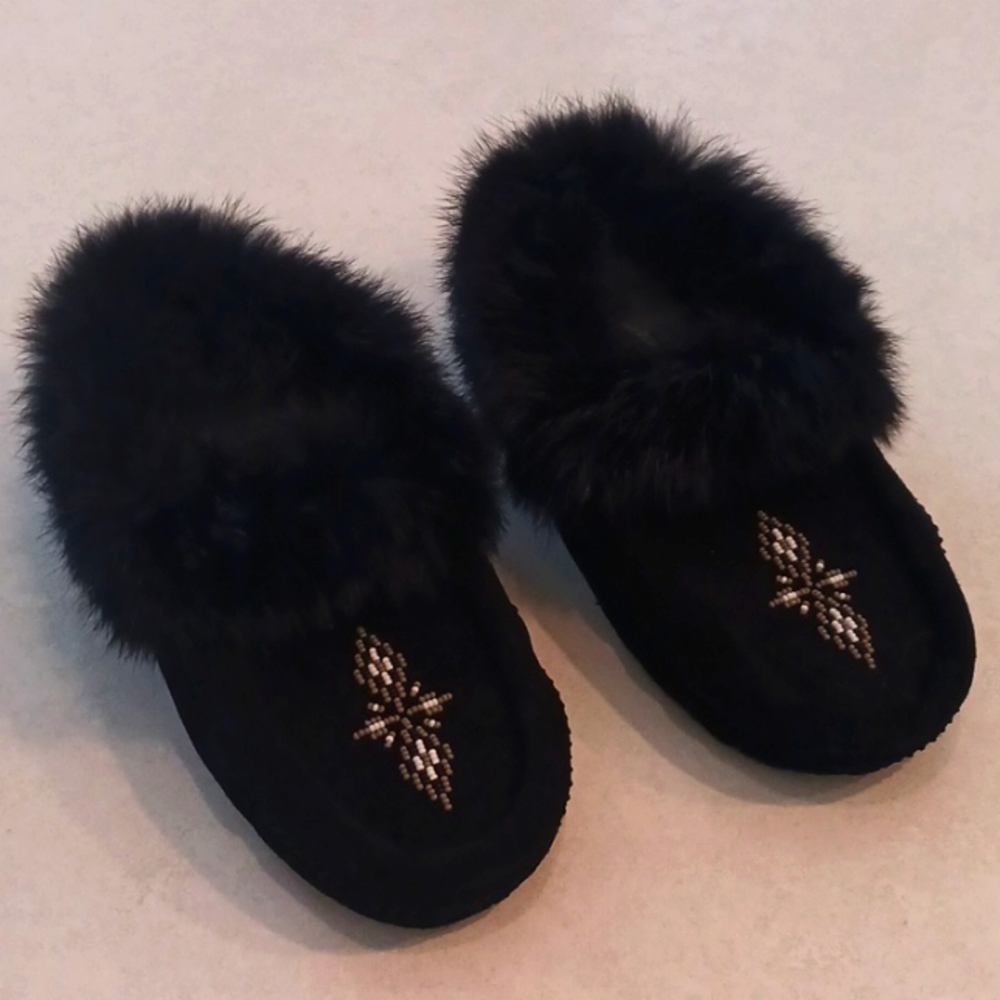 Manitobah Mukluks suede mocassins